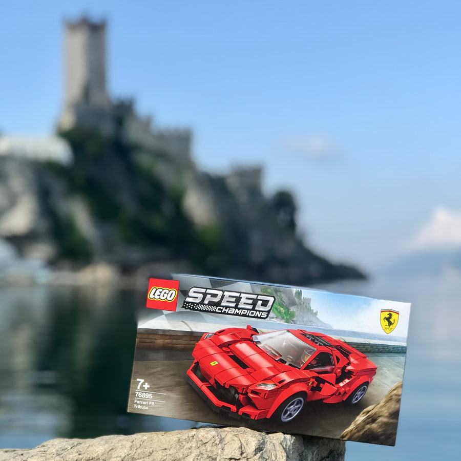 LEGO FERRARI F8 TRIBUTO A MALCESINE