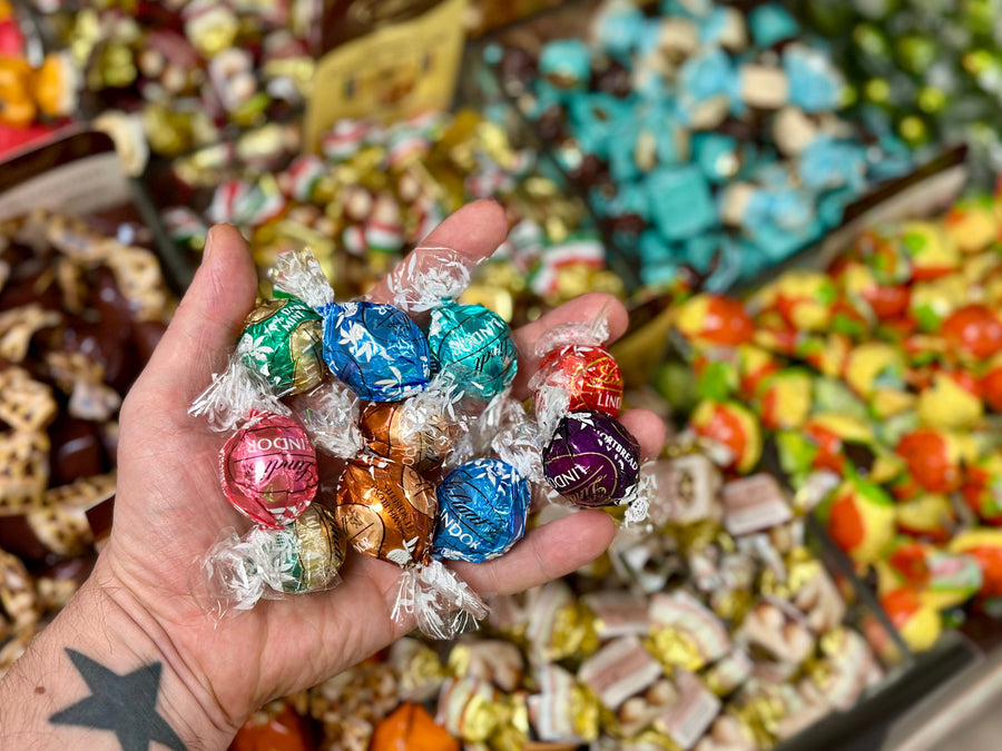 per gli amanti del cioccolato, da nonsologiocattoli sono arrivate le prelibatezze lindt, venchi, caffarel