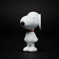 SNOOPY STANDING WHITE 12CM