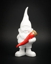 LUCKY WHITE