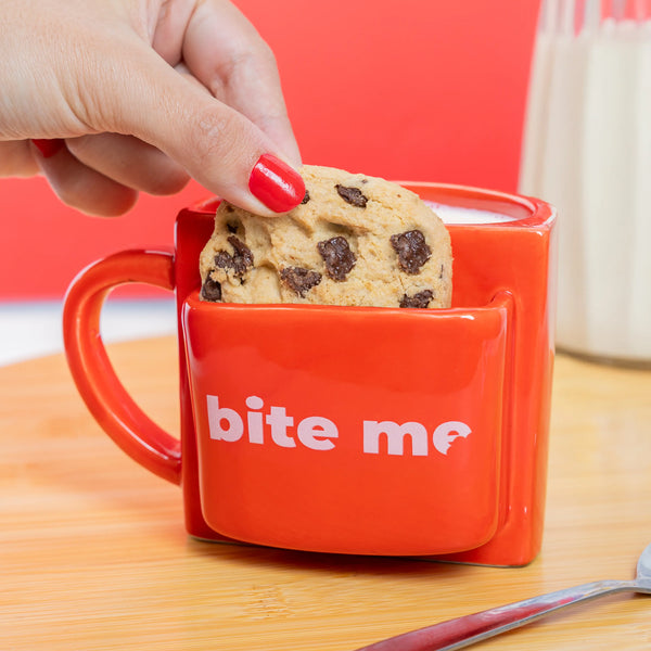 TAZZA PORTA BISCOTTI "BITE ME"