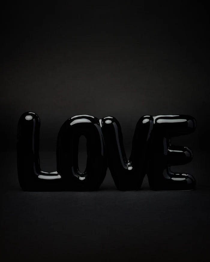 LOVE BLACK