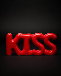 KISS RED