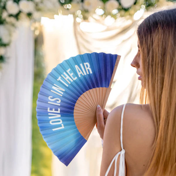 VENTAGLIO "LOVE IS IN THE AIR" AZZURRO
