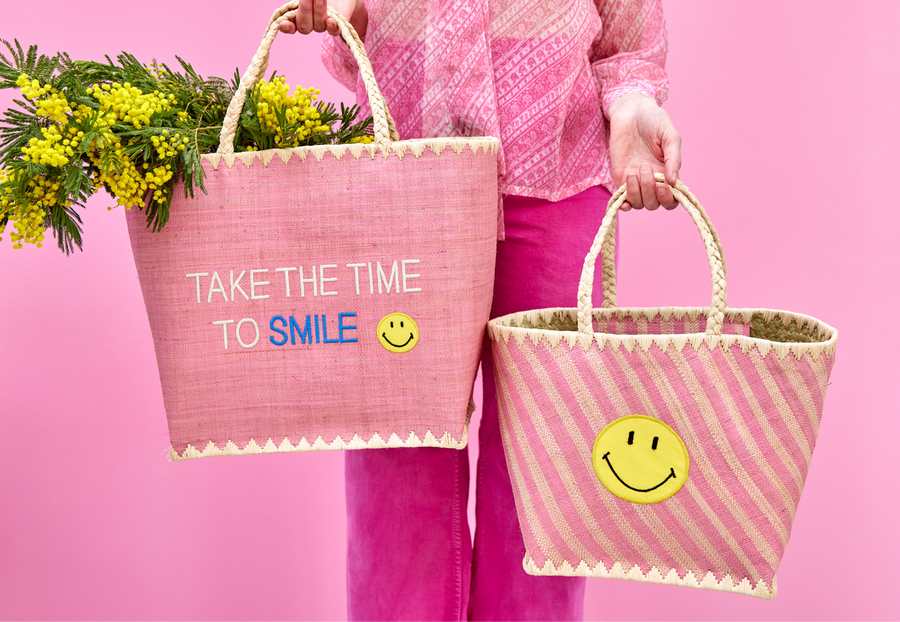 RAFFIA BAG PINK WITH "TAKE THE TIME TO SMILE"