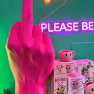 THE FINGER SCULPTURE PINK XL - DITO MEDIO