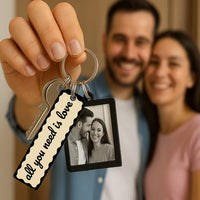 Portachiavi Portafoto “All You Need Is Love” – Idea Regalo Romantica