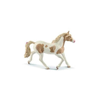 Miniatura in resina GIUMENTA PAINT HORSE della linea Horse Club, di Schleich.