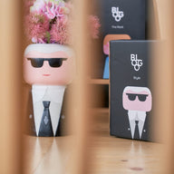 VASO KARL LAGERFELD STYLE